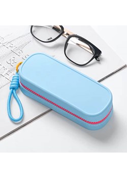 Silikonowe etui na okulary z poręcznym uchwytem ET-141B błękitne ze sklepu Stylion w kategorii Etui - zdjęcie 188543247