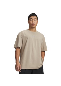 Męski t-shirt z nadrukiem Under Armour UA M UNSTOPPABLE PLUS HWT SS - beżowy ze sklepu Sportstylestory.com w kategorii T-shirty męskie - zdjęcie 188545025