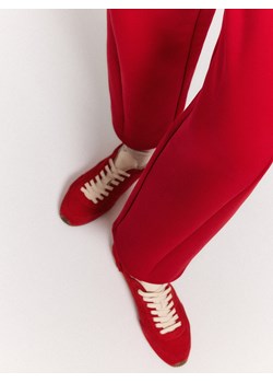 Mohito - Sneakersy - czerwony ze sklepu Mohito w kategorii Buty sportowe damskie - zdjęcie 188545157