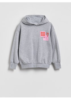 Reserved - Bluza z aplikacją na plecach - jasnoszary ze sklepu Reserved w kategorii Bluzy dziewczęce - zdjęcie 188547086