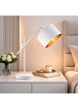 Biała lampka nocna do sypialni z regulowanym abażurem ze złotym wnętrzem MALI GOLD ze sklepu Lysne w kategorii Lampy stołowe - zdjęcie 188547477