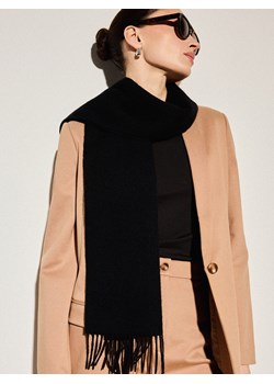 Mohito - Wełniany czarny szalik - czarny ze sklepu Mohito w kategorii Szaliki i chusty damskie - zdjęcie 188549906