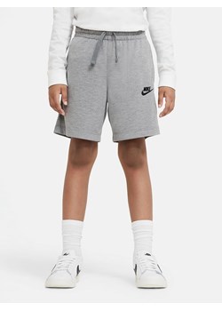 Nike Sportswear Szorty dresowe w kolorze szarym ze sklepu Limango Polska w kategorii Spodenki męskie - zdjęcie 188567959