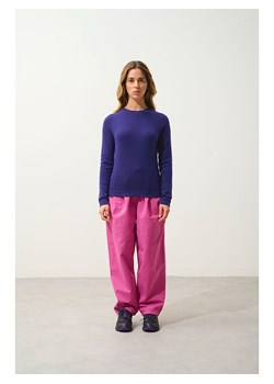AUTHENTIC CASHMERE Kaszmirowy sweter "Ecrin" w kolorze fioletowym ze sklepu Limango Polska w kategorii Swetry damskie - zdjęcie 188569676