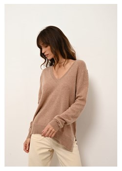 Just Cashmere Kaszmirowy sweter "Opal" w kolorze jasnobrązowym ze sklepu Limango Polska w kategorii Swetry damskie - zdjęcie 188609309