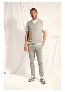 Just Cashmere Kaszmirowy bezrękawnik "Corki" w kolorze jasnoszarym ze sklepu Limango Polska w kategorii Swetry męskie - zdjęcie 188609688