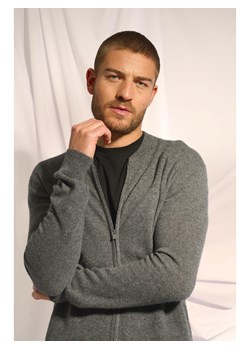 Just Cashmere Kaszmirowy kardigan "Polnoon" w kolorze szarym ze sklepu Limango Polska w kategorii Swetry męskie - zdjęcie 188609976
