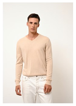 Just Cashmere Kaszmirowy sweter "Walt" w kolorze beżowym ze sklepu Limango Polska w kategorii Swetry męskie - zdjęcie 188610095