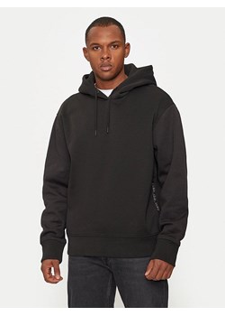 Calvin Klein Bluza w kolorze czarnym ze sklepu Limango Polska w kategorii Bluzy męskie - zdjęcie 188630965