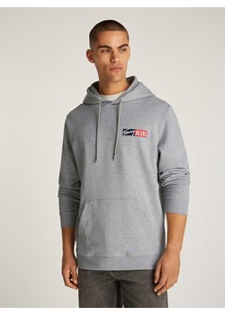 TOMMY JEANS Bluza w kolorze szarym ze sklepu Limango Polska w kategorii Bluzy męskie - zdjęcie 188631016