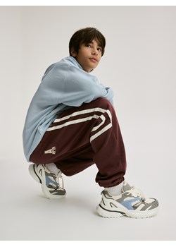 Reserved - Klasyczne sneakersy - złamana biel ze sklepu Reserved w kategorii Buty sportowe dziecięce - zdjęcie 188633459