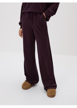 Reserved - Spodnie dresowe long leg - ciemnofioletowy ze sklepu Reserved w kategorii Spodnie damskie - zdjęcie 188633519