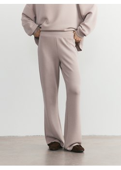 Reserved - Dresowe spodnie z modalem - beżowy ze sklepu Reserved w kategorii Spodnie damskie - zdjęcie 188633699