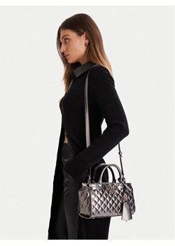 Guess Torebka HWGM81 57050 Srebrny ze sklepu MODIVO w kategorii Kuferki - zdjęcie 188644237