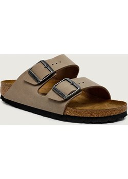 Birkenstock Klapki Arizona | narrow fit | z dodatkiem skóry ze sklepu Gomez Fashion Store w kategorii Klapki damskie - zdjęcie 188647297