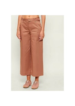 Joop! Spodnie z paskiem Peppa | flare fit ze sklepu Gomez Fashion Store w kategorii Spodnie damskie - zdjęcie 188652567