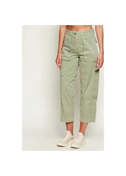 Aeronautica Militare Spodnie cargo | Relaxed fit ze sklepu Gomez Fashion Store w kategorii Spodnie damskie - zdjęcie 188652656