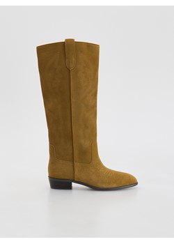 Reserved - Zamszowe kozaki - beżowy ze sklepu Reserved w kategorii Kozaki damskie - zdjęcie 188655639