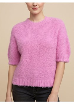 Sinsay - Miękka bluzka z krótkim rękawem i okrągłym dekoltem - różowy ze sklepu Sinsay w kategorii Bluzki damskie - zdjęcie 188656478