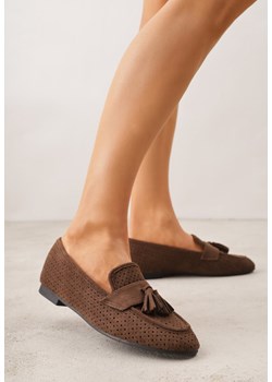 Brązowe Perforowane Mokasyny z Imitacji Zamszu Zdobione Frędzlami Vaeliane ze sklepu renee.pl w kategorii Mokasyny damskie - zdjęcie 188667426