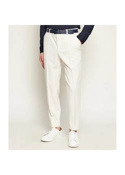 BOSS BLACK Spodnie chino P-Perin | Tapered fit ze sklepu Gomez Fashion Store w kategorii Spodnie męskie - zdjęcie 188668636