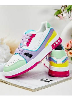 Royalfashion Sneakersy damskie Yemmas ze sklepu royalfashion.pl w kategorii Buty sportowe damskie - zdjęcie 188675206