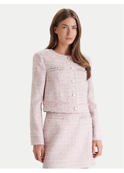 Guess Marynarka W6RL54 WJ632 Różowy Regular Fit ze sklepu MODIVO w kategorii Marynarki damskie - zdjęcie 188677356