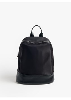 Mohito - Plecak z brelokiem - czarny ze sklepu Mohito w kategorii Plecaki - zdjęcie 188678548