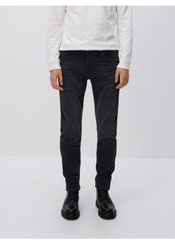 Reserved - Jeansy slim z efektem sprania - szary ze sklepu Reserved w kategorii Jeansy męskie - zdjęcie 188679499