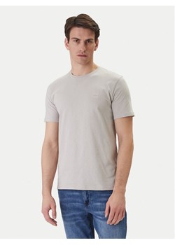 BOSS T-Shirt Tales 50508584 Beżowy Regular Fit ze sklepu MODIVO w kategorii T-shirty męskie - zdjęcie 188681158