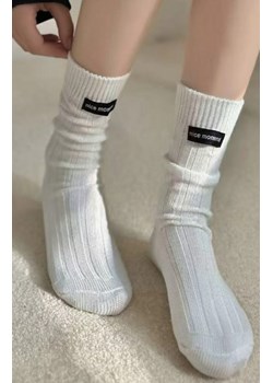 Magnetis CO5030 skarpety damskie ze sklepu intimiti.pl w kategorii Skarpetki damskie - zdjęcie 188682928