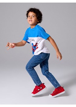 Sinsay - Bawełniane trampki ze skórzaną wkładką "ZDROWA STOPA" Spider-Man - czerwony ze sklepu Sinsay w kategorii Trampki dziecięce - zdjęcie 188686279