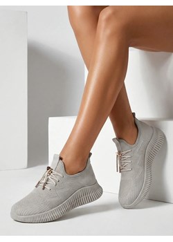 Aurelia Beige Royalfashion – Beżowe tenisówki damskie tkanina sznurowane ze sklepu royalfashion.pl w kategorii Buty sportowe damskie - zdjęcie 188687127