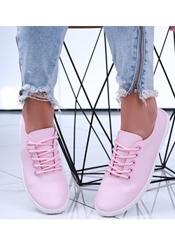 Sznurowane różowe tenisówki damskie /D6-2 15812 T134/ ze sklepu Pantofelek24.pl w kategorii Trampki damskie - zdjęcie 188687477
