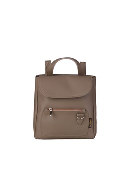 -beżowy plecak skórzany Zoya ze sklepu Słoń Torbalski w kategorii Plecaki - zdjęcie 188692705