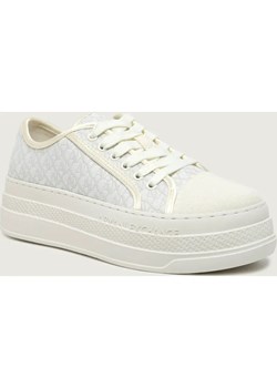 Armani Exchange Trampki ze sklepu Gomez Fashion Store w kategorii Buty sportowe damskie - zdjęcie 188693127