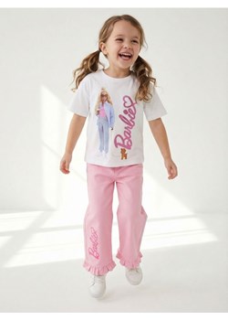 Sinsay - Jeansy wide leg z napisem Barbie - różowy ze sklepu Sinsay w kategorii Spodnie dziewczęce - zdjęcie 188696549