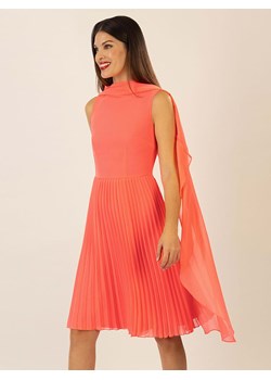 APART Sukienka w kolorze koralowym ze sklepu Limango Polska w kategorii Sukienki - zdjęcie 188700517