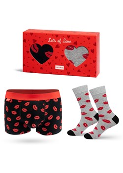 Zestaw Bokserki + Skarpetki Całus 2-pak ze sklepu Sklep SOXO w kategorii Majtki męskie - zdjęcie 188709248