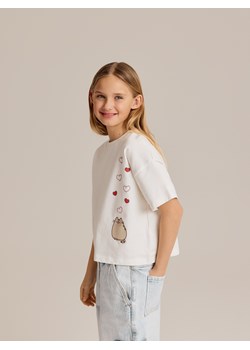 Reserved - Bawełniany t-shirt Pusheen - złamana biel ze sklepu Reserved w kategorii Bluzki dziewczęce - zdjęcie 188709547
