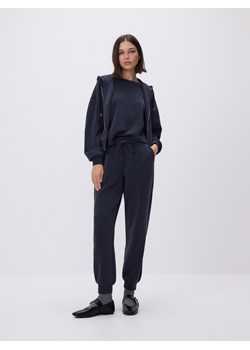 Reserved - Dresowe joggery - ciemnoszary ze sklepu Reserved w kategorii Spodnie damskie - zdjęcie 188709896