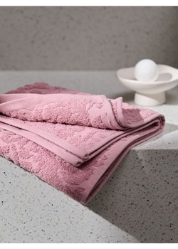 Sinsay - Bawełniany ręcznik z tłoczonym wzorem - różowy ze sklepu Sinsay w kategorii Ręczniki - zdjęcie 188715845