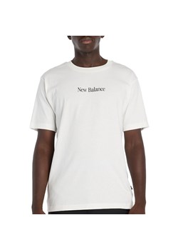 Koszulka męska New Balance N Collage MT6161TQSST - biała ze sklepu streetstyle24.pl w kategorii T-shirty męskie - zdjęcie 188719596