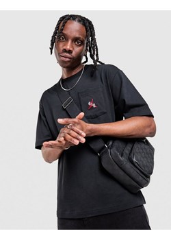 JORDAN T-SHIRT M J POCKET SS CREW ze sklepu JD Sports  w kategorii T-shirty męskie - zdjęcie 188729918