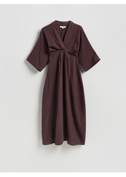 Reserved - Muślinowa sukienka midi - ciemnobrązowy ze sklepu Reserved w kategorii Sukienki - zdjęcie 188733685