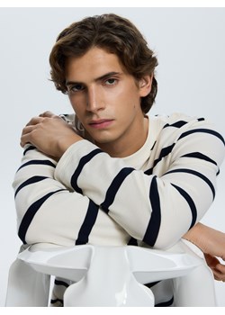 Reserved - Longsleeve regular w paski - złamana biel ze sklepu Reserved w kategorii T-shirty męskie - zdjęcie 188733926