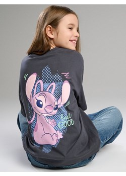 Sinsay - Bawełniana koszulka z nadrukiem Lilo & Stitch - szary ze sklepu Sinsay w kategorii Bluzki dziewczęce - zdjęcie 188734755