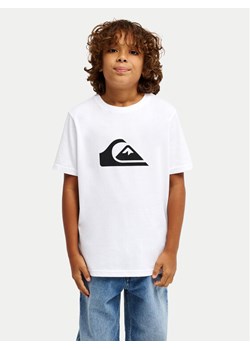 Quiksilver T-Shirt Ev Comp Logo EQBZT04897 Biały Regular Fit ze sklepu MODIVO w kategorii T-shirty chłopięce - zdjęcie 188744917