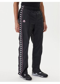 Kappa Spodnie dresowe 361W7JW Czarny Comfort Fit ze sklepu MODIVO w kategorii Spodnie męskie - zdjęcie 188745037