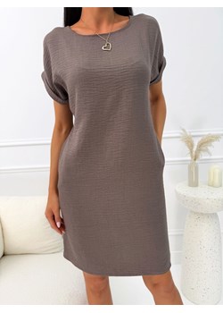 Brązowa Klasyczna Sukienka z Kieszeniami ze sklepu ModnaKiecka.pl w kategorii Sukienki - zdjęcie 188746218